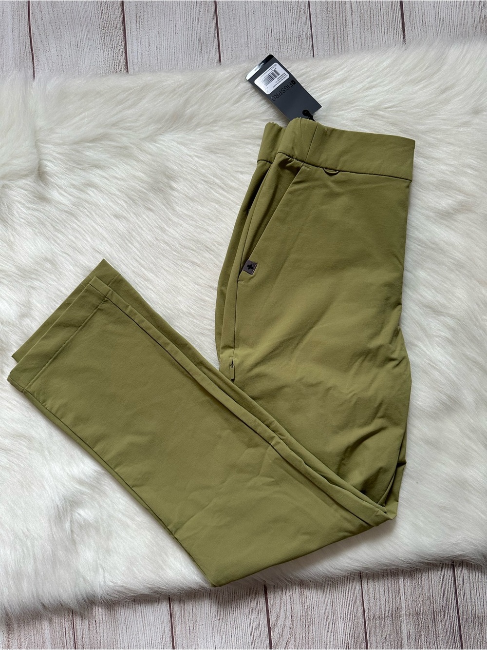 NWT Figs Pro Pants